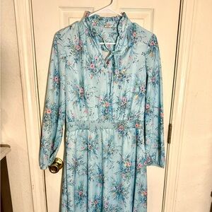 Beautiful Blue Vintage Polyester Floral Dress 1980s.